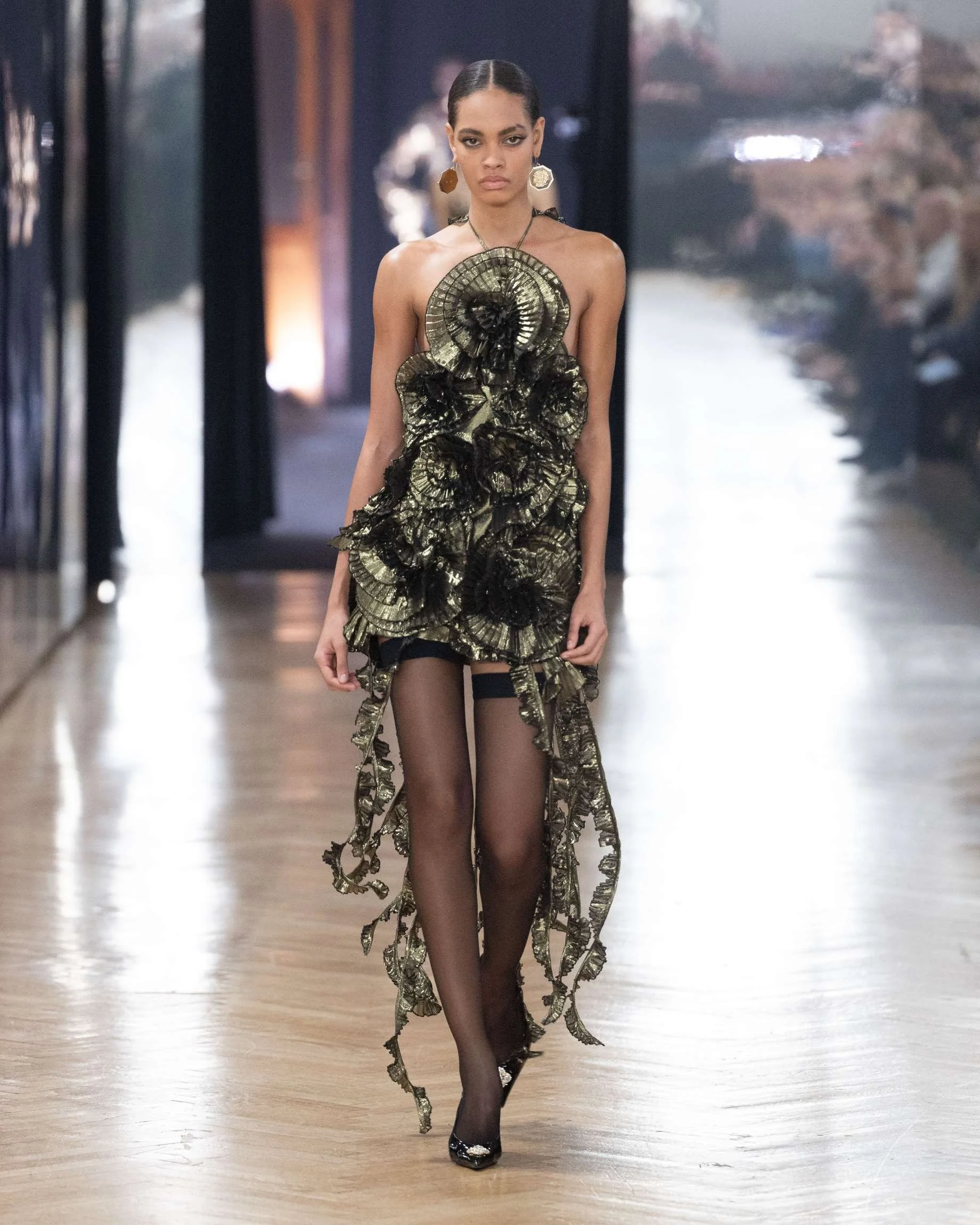 美品⭐︎Blumarine couture トップス Blumarine FW26 - COEVAL Magazine